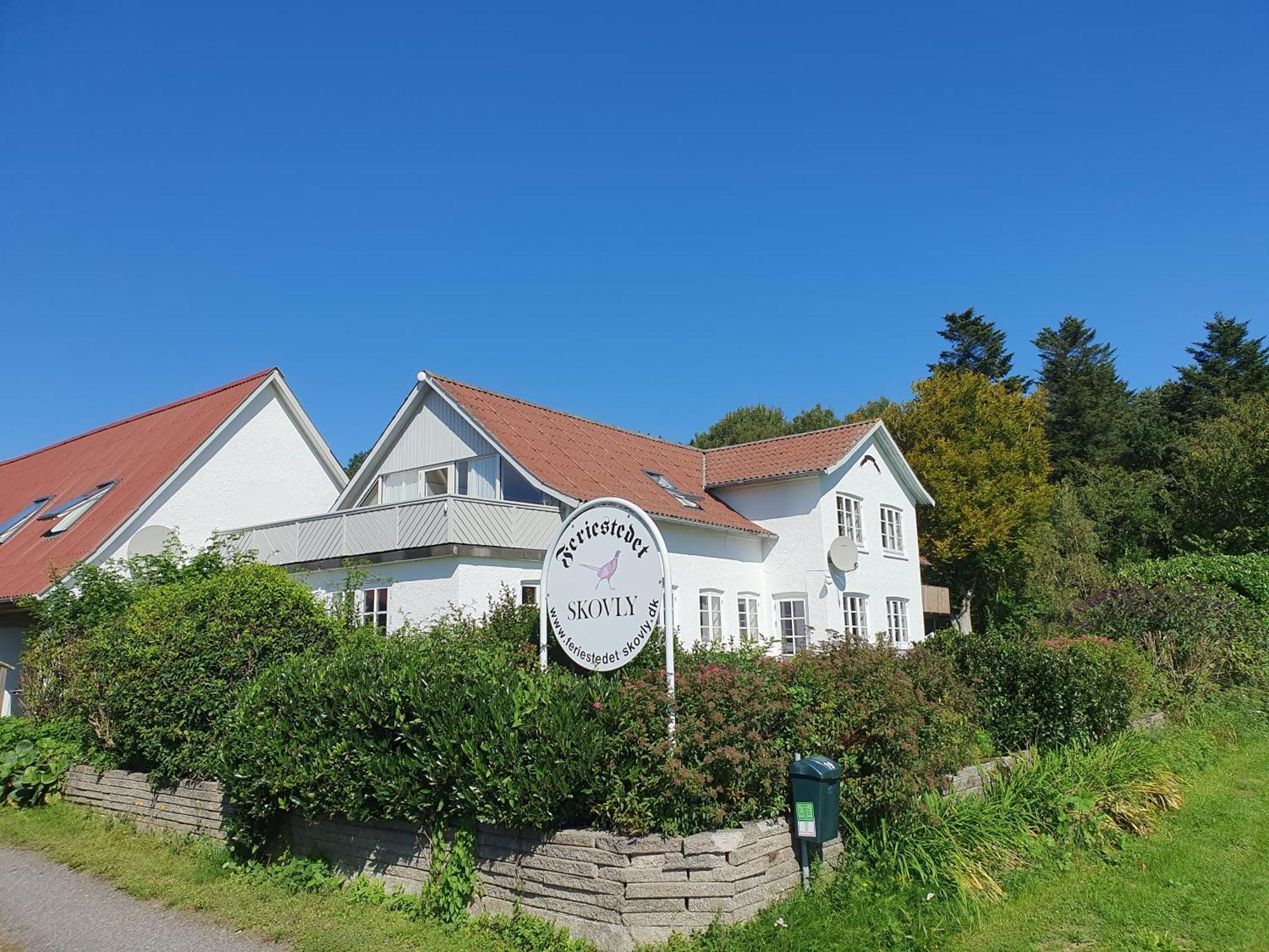 Feriestedet Skovly Klemensker Exterior photo